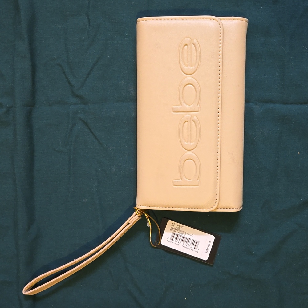 bebe Hana PU Trifold Wallet NWT